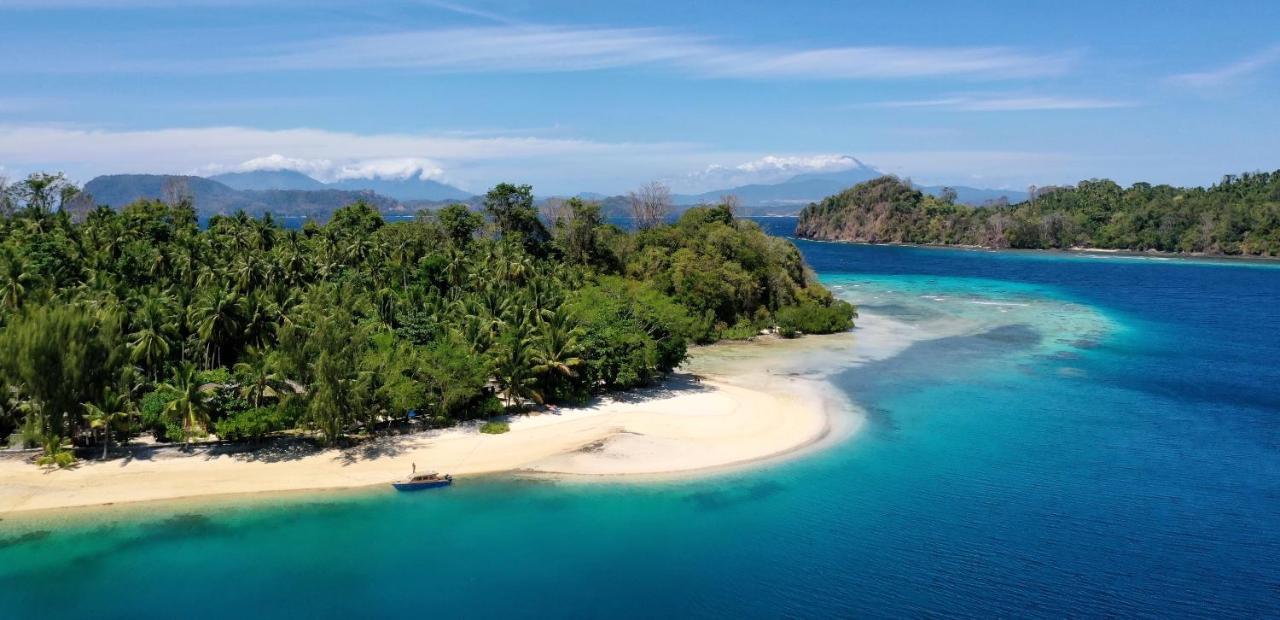 Blue Bay Divers Likupang Bangka Exterior foto