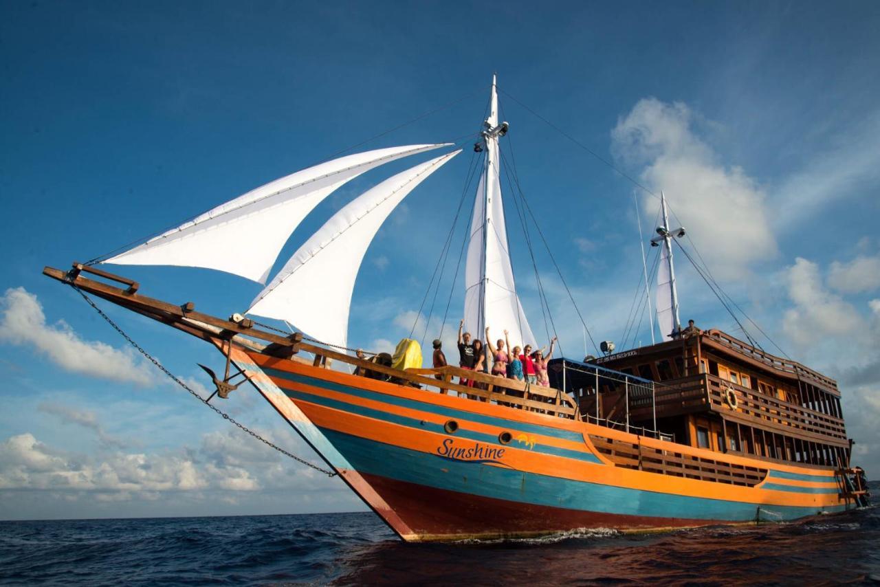 Blue Bay Divers Likupang Bangka Exterior foto
